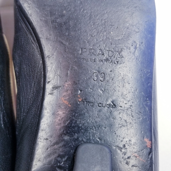 🌸 Prada |‎ Genuine Leather Loafers 39 - Picture 9 of 9